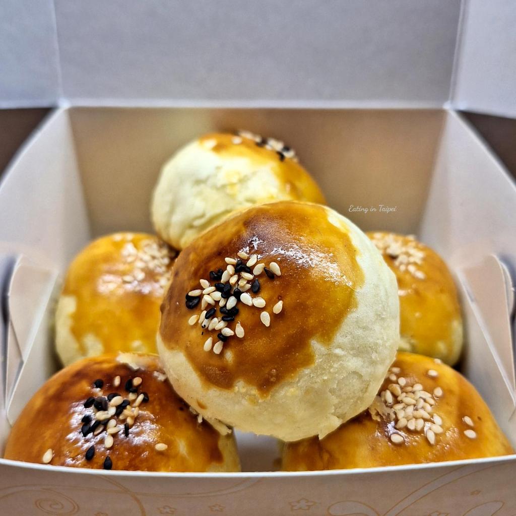 Copy of Little Pan yolk pastry