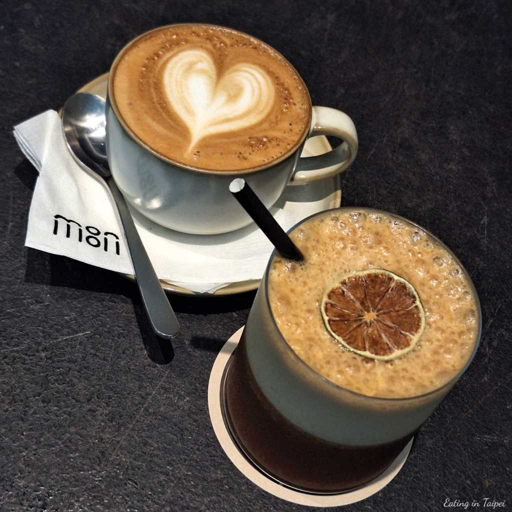 Moon baking studio cappucino espresso romano